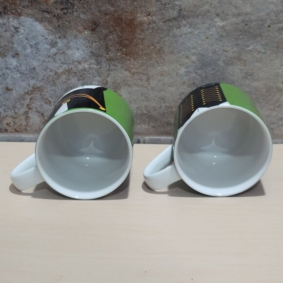 Maxwell & Williams Two Stackable Mugs Nutcracker Toy Soldier You're A Doll Coll - Picture 6 of 11